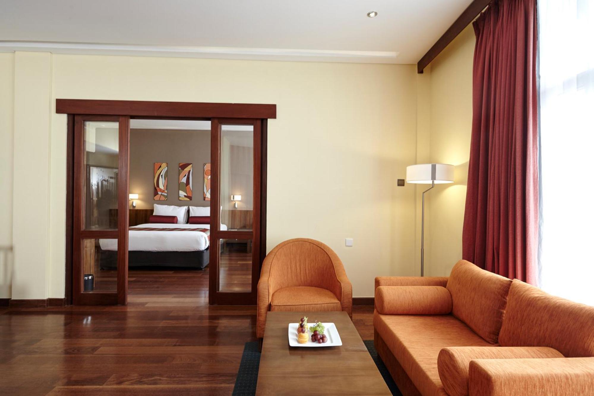 Turyaa Kalutara Hotel Buitenkant foto