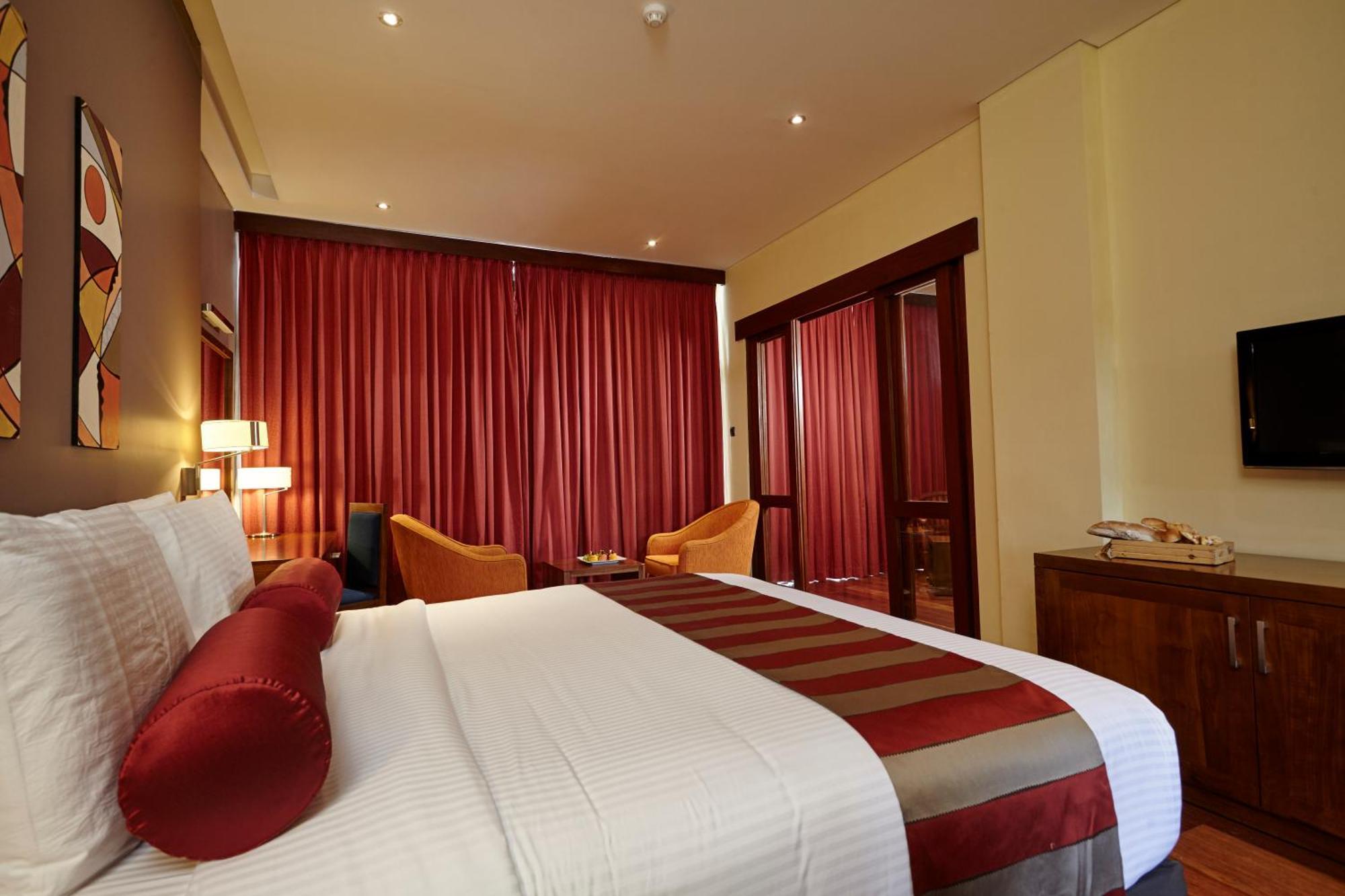 Turyaa Kalutara Hotel Buitenkant foto
