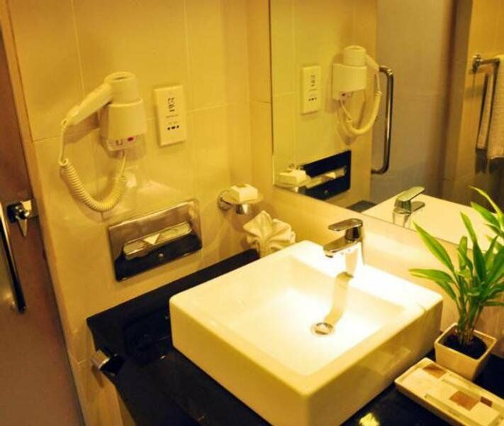 Turyaa Kalutara Hotel Buitenkant foto