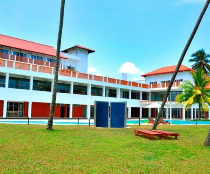 Turyaa Kalutara Hotel Buitenkant foto